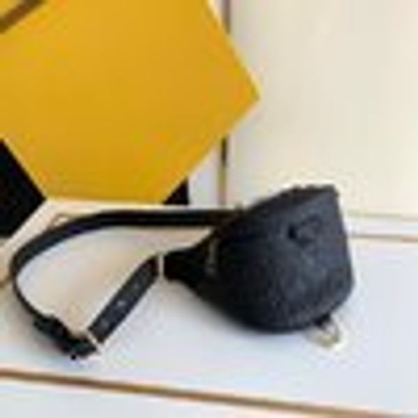 libobo6_1 wd9m m43644 backpacks handbags iconic handles shoulder bags totes cross body bag clutches evening oxidized leather business, Red;black
libobo6_1 wd9m m43644 backpacks handbags iconic handles shoulder bags totes cross body bag clutches evening oxidized leather business, Red;black