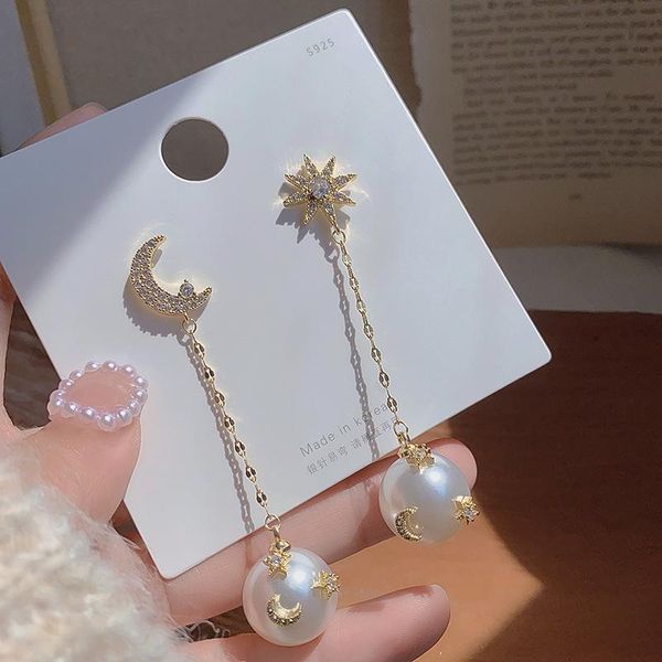 stud chang zircon asymmetrical starmoon pearl earrings south korea design style micro - set fashion tassel, Golden;silver
stud chang zircon asymmetrical starmoon pearl earrings south korea design style micro - set fashion tassel, Golden;silver