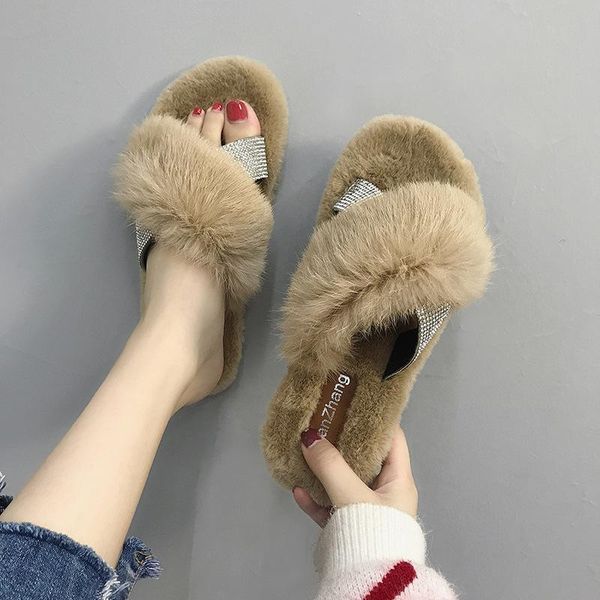 slippers 2021 women suede non-slip wear-resistant beach shoes woman leisure rhinestone women's summer size 35-39, Black
slippers 2021 women suede non-slip wear-resistant beach shoes woman leisure rhinestone women's summer size 35-39, Black