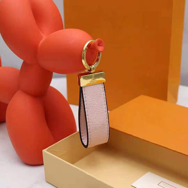 high qualtiy leather keychain designer key ring men and women car bag keychains with box jone00a, Silver
high qualtiy leather keychain designer key ring men and women car bag keychains with box jone00a, Silver