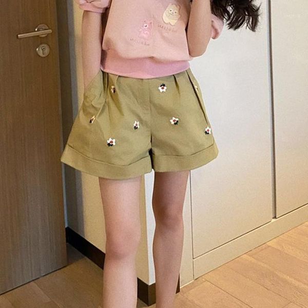spring and summer women shorts wild floral embroidery casual female clothes women's, White;black
spring and summer women shorts wild floral embroidery casual female clothes women's, White;black