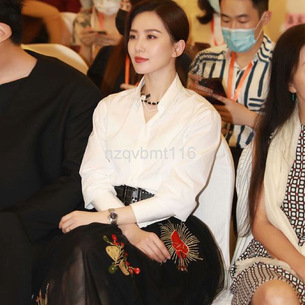 two piece dress liu shishi star's same autumn 20 women's lapel long sleeve white shirt + mesh heavy industry embroidery skirt set
two piece dress liu shishi star's same autumn 20 women's lapel long sleeve white shirt + mesh heavy industry embroidery skirt set