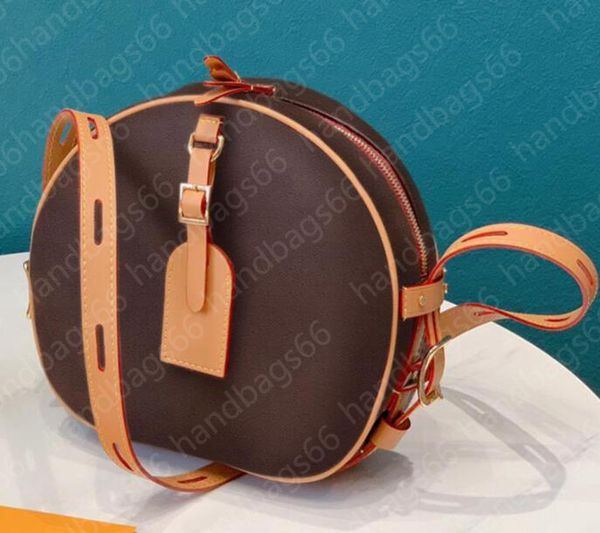 classic trend ladies shoulder bag fashion messenger printing portable wallet gift box packaging 157
classic trend ladies shoulder bag fashion messenger printing portable wallet gift box packaging 157