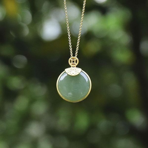 chains ancient gold craftsmanship inlaid natural hetian jade round necklace pendant simple art ladies jewelry birthday gift, Silver
chains ancient gold craftsmanship inlaid natural hetian jade round necklace pendant simple art ladies jewelry birthday gift, Silver