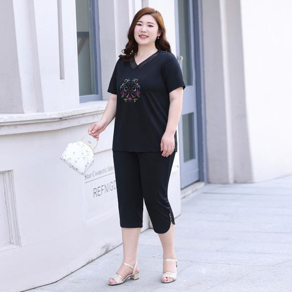 plus size tracksuits women sets 2021 short sleeve v-neck prited female summer clothes two pieces elastic waist casual pants xl-6xl, Black
plus size tracksuits women sets 2021 short sleeve v-neck prited female summer clothes two pieces elastic waist casual pants xl-6xl, Black