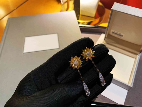 special offer 70% off luxury jewelry caibao earrings inlaid with s925 tremella nails, Golden
special offer 70% off luxury jewelry caibao earrings inlaid with s925 tremella nails, Golden