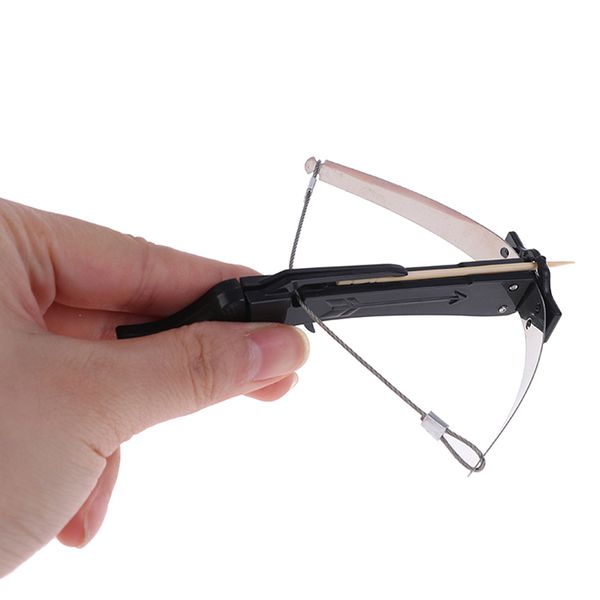 mini crossbow string kirsite plastic decompress toy super electroplate launch toothpick black silvery random color
mini crossbow string kirsite plastic decompress toy super electroplate launch toothpick black silvery random color