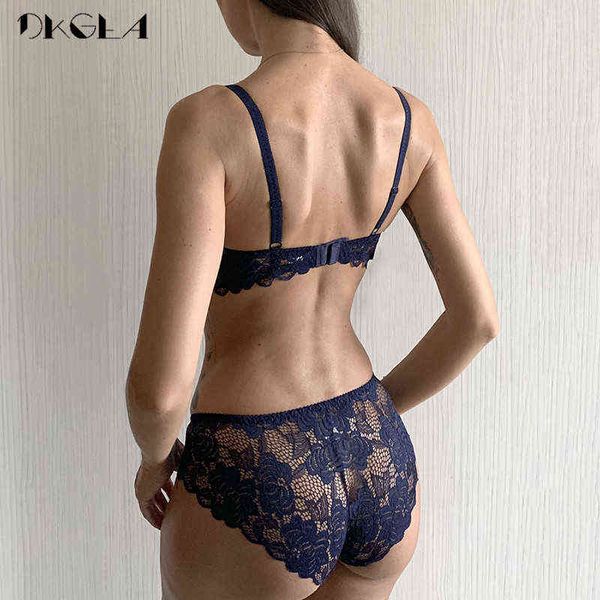 nxy set hollow bra ultrathin underwear set plus size c d cup women transparent bra sets lace embroidery lingerie gray brassiere 1202, Red;black
nxy set hollow bra ultrathin underwear set plus size c d cup women transparent bra sets lace embroidery lingerie gray brassiere 1202, Red;black
