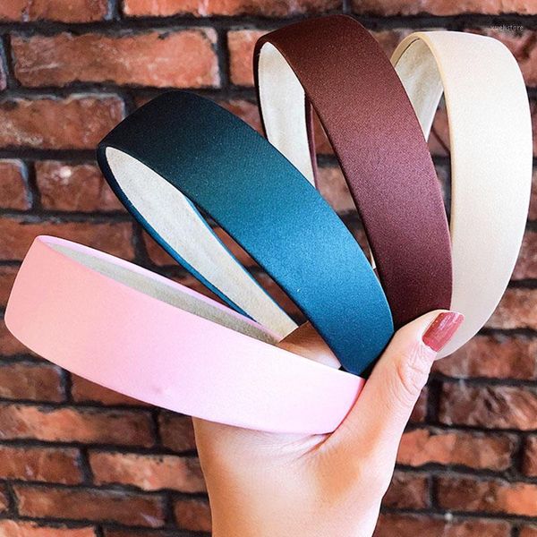 3cm solid basic hair band women retro ribbon pu leather head hoop girls vintage headdress lady elegant fashion accessories1
3cm solid basic hair band women retro ribbon pu leather head hoop girls vintage headdress lady elegant fashion accessories1
