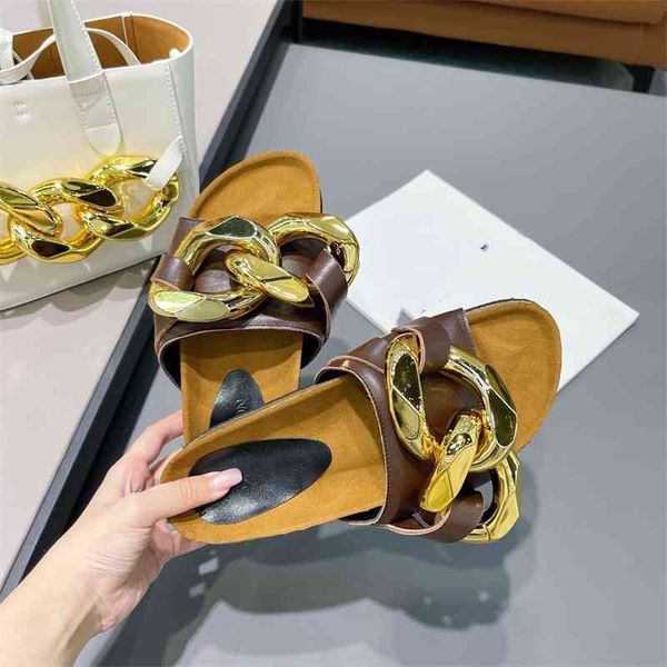 summer 2021 new thick soled foot slippers wear fashionable and versatile muller with large chain, Black
summer 2021 new thick soled foot slippers wear fashionable and versatile muller with large chain, Black