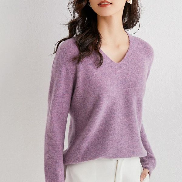 women's sweaters high-end 100%pure wool sweater women v-neck plus size cashmere 2021 autumn winter lazy style knitted bottoming shirt, White;black
women's sweaters high-end 100%pure wool sweater women v-neck plus size cashmere 2021 autumn winter lazy style knitted bottoming shirt, White;black
