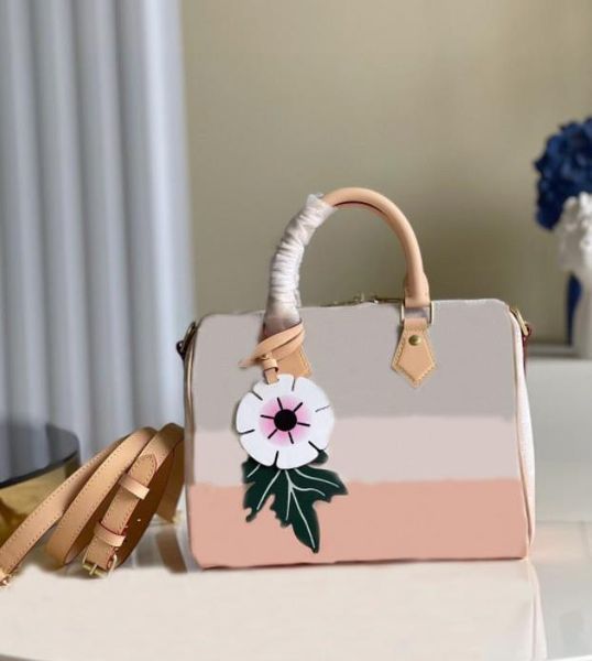 famous brand designer shoulder bag pu leather fashion chainbag cross body pure color female women`s handbag shoulderbags totes
famous brand designer shoulder bag pu leather fashion chainbag cross body pure color female women`s handbag shoulderbags totes