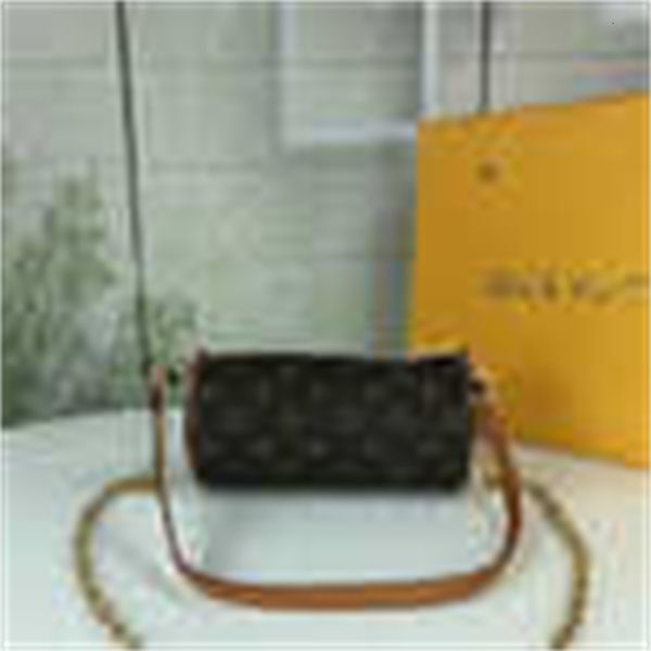 handles luxury m6005 super mini net red new drum bag mini retro handbags iconic brand shoulder bags totes designer cross body bag clutch
handles luxury m6005 super mini net red new drum bag mini retro handbags iconic brand shoulder bags totes designer cross body bag clutch