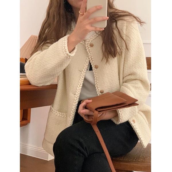 women's jackets woollen cloth women autumn winter fashion coat single breasted loose patchwork solid elegant ladies official outfit, Black;brown
women's jackets woollen cloth women autumn winter fashion coat single breasted loose patchwork solid elegant ladies official outfit, Black;brown