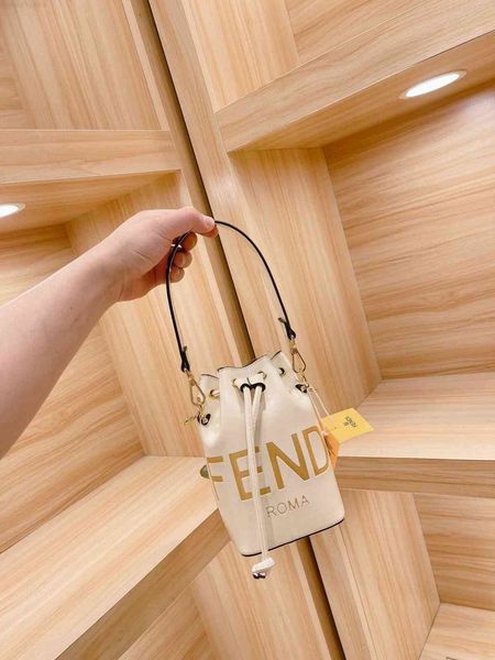 women luxurys designers bags 2021 tb organ chain strip small square litc crossbody bag totes designer handbag purse wallet handbags tote wu2
women luxurys designers bags 2021 tb organ chain strip small square litc crossbody bag totes designer handbag purse wallet handbags tote wu2