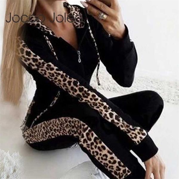 auutmn winter fashion tracksuit women splice fleece leopard print coat within hood 2 pcs set hoodies long pants suit 210416, White
auutmn winter fashion tracksuit women splice fleece leopard print coat within hood 2 pcs set hoodies long pants suit 210416, White