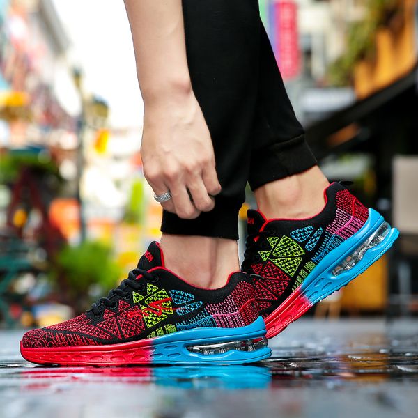 2021 designer running shoes for men women blue grey red fashion mens trainers outdoor sports sneakers size 35-45 sx, White;red
2021 designer running shoes for men women blue grey red fashion mens trainers outdoor sports sneakers size 35-45 sx, White;red