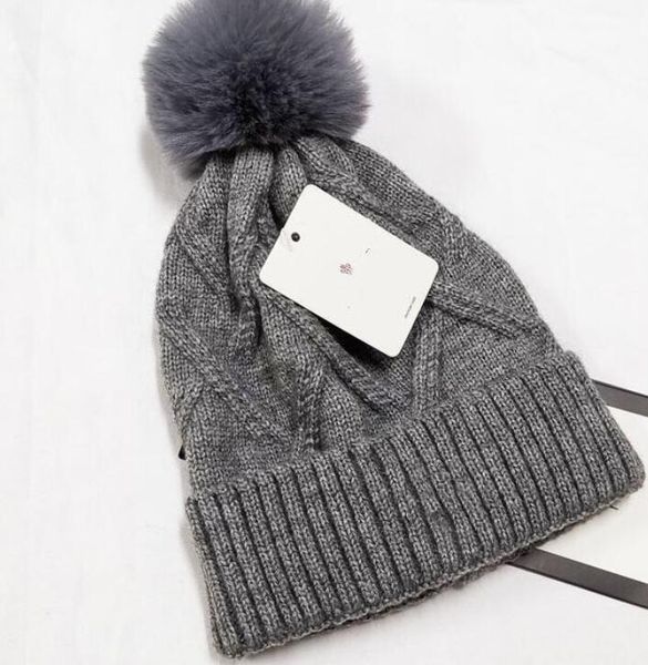 luxury beanies hight quality men and wool knitted hat classical sports skull caps women high-end casual gorros bonnet 37, Blue;gray
luxury beanies hight quality men and wool knitted hat classical sports skull caps women high-end casual gorros bonnet 37, Blue;gray