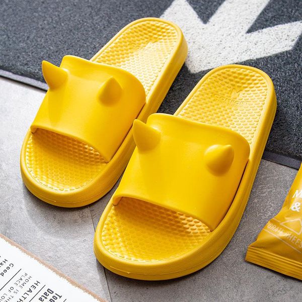 slippers ramnino 2021 women summer beach candy colors flip flops lovers ox horn home shoes comfy flat heel slides man, Black
slippers ramnino 2021 women summer beach candy colors flip flops lovers ox horn home shoes comfy flat heel slides man, Black