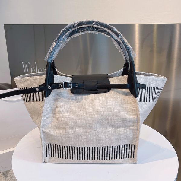 luxurys designers totes bag fashion women's cross body canvas handbag ladies shoulder tote bags purse casual clutch handbags different
luxurys designers totes bag fashion women's cross body canvas handbag ladies shoulder tote bags purse casual clutch handbags different