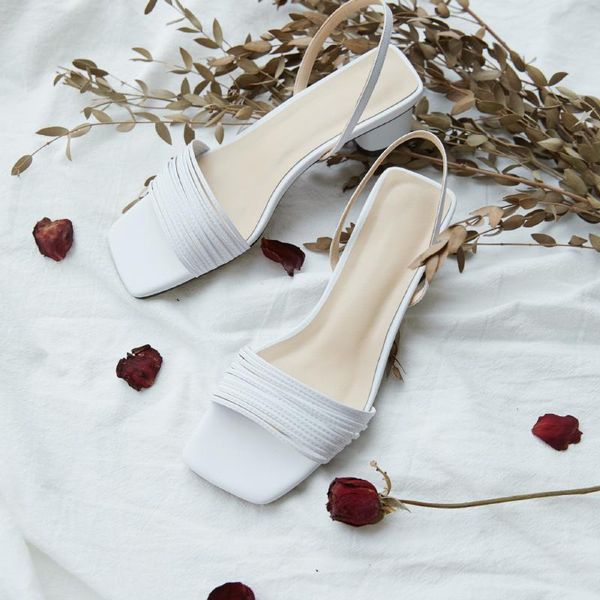 sandals handmade genuine leather 2021 lady peep toe square heel strap classics shoes woman, Black
sandals handmade genuine leather 2021 lady peep toe square heel strap classics shoes woman, Black