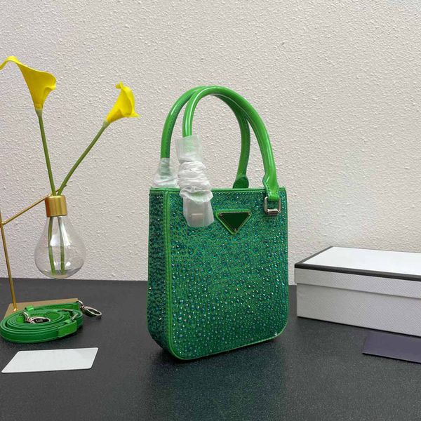 mini handbag evening bags women bag beaded style classic phone fashion design bag trendy gift
mini handbag evening bags women bag beaded style classic phone fashion design bag trendy gift