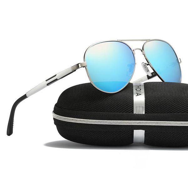 sunglasses 2021 brand men ultralight polarized uv400 lens vintage aluminum sun glasses male classic for driving, White;black
sunglasses 2021 brand men ultralight polarized uv400 lens vintage aluminum sun glasses male classic for driving, White;black