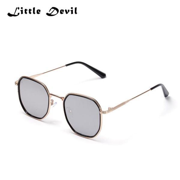 outdoor eyewear s199096 high end semi metal pc sunglasses retro square glasses fashionable uv 400 sun for women
outdoor eyewear s199096 high end semi metal pc sunglasses retro square glasses fashionable uv 400 sun for women