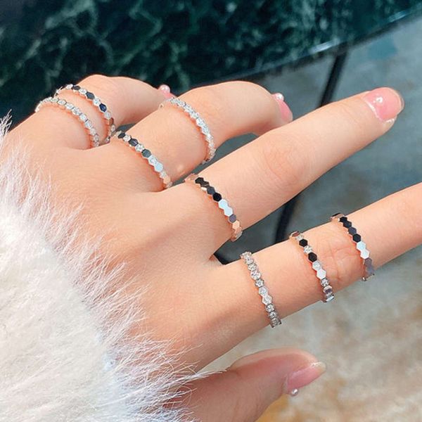 honeycomb female 925 sterling silver honeycomb index finger ring plated with 18k gold net, Black
honeycomb female 925 sterling silver honeycomb index finger ring plated with 18k gold net, Black