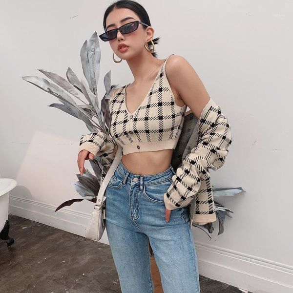 women's jackets retro style short suspenders + plaid knitted jacket two-piece women 2021 spring and autumn fashion suit, Black;brown
women's jackets retro style short suspenders + plaid knitted jacket two-piece women 2021 spring and autumn fashion suit, Black;brown
