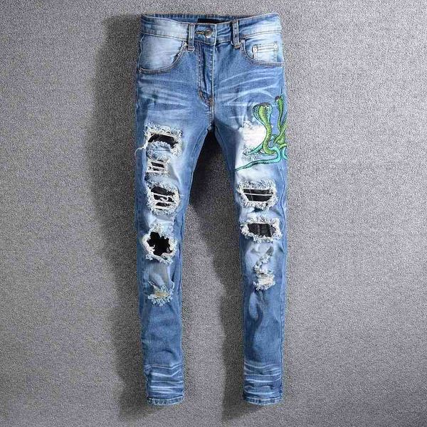 fashion street 561 brand high am snake embroidered jeans men's scraped skin patch hj beggar long pants, Blue
fashion street 561 brand high am snake embroidered jeans men's scraped skin patch hj beggar long pants, Blue
