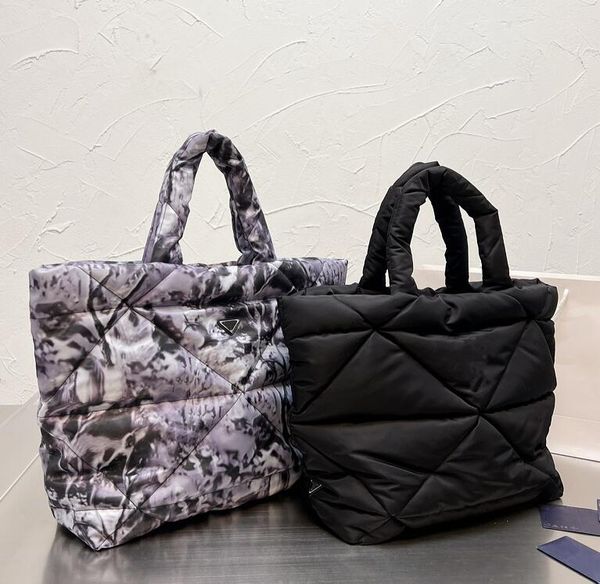 designer women pp tote shopping bag luxurys designers bags leather totes handbags large capacity bread quilted underarm letters shoulder han
designer women pp tote shopping bag luxurys designers bags leather totes handbags large capacity bread quilted underarm letters shoulder han