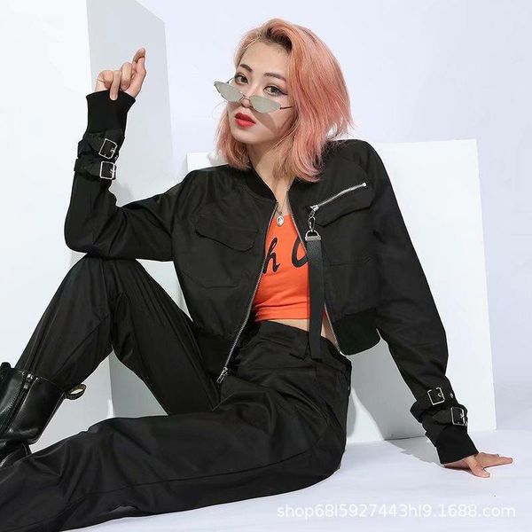 women's jackets 2021 stijlvolle dame herfst winter groene korte jassen vrouwen mode lange mouwen rits bomberjack uitloper jas, Black;brown
women's jackets 2021 stijlvolle dame herfst winter groene korte jassen vrouwen mode lange mouwen rits bomberjack uitloper jas, Black;brown
