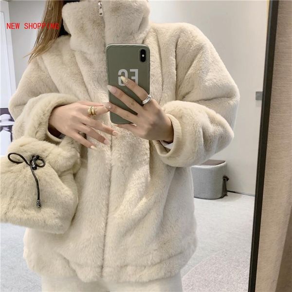 women's fur & faux beige stand collar short coat thick 2021 winter warm plush jacket korean elegant zipper furry outwear pink, Black
women's fur & faux beige stand collar short coat thick 2021 winter warm plush jacket korean elegant zipper furry outwear pink, Black