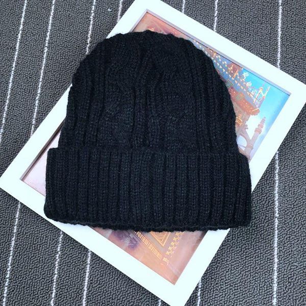 autumn winter fashion plus velvet hat wool knitted keep warm head cap outdoor hats, Black;white
autumn winter fashion plus velvet hat wool knitted keep warm head cap outdoor hats, Black;white