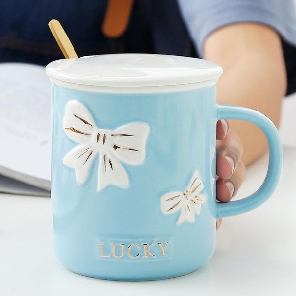 mugs 450ml korean cute bowknot ceramic with lid spoon handle ladies breakfast milk cups office tea mug light luxury wedding cup
mugs 450ml korean cute bowknot ceramic with lid spoon handle ladies breakfast milk cups office tea mug light luxury wedding cup