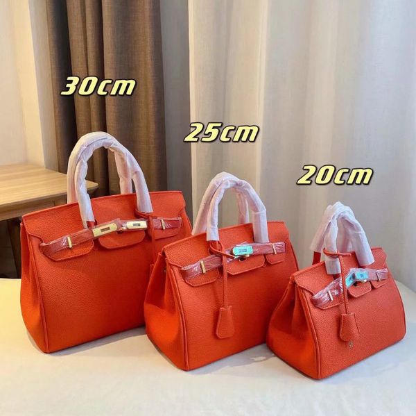 2021 classic style ladies high-end handbags soft leather retro solid color cross bag shopping travel cross-sealing bag super cost-effective
2021 classic style ladies high-end handbags soft leather retro solid color cross bag shopping travel cross-sealing bag super cost-effective