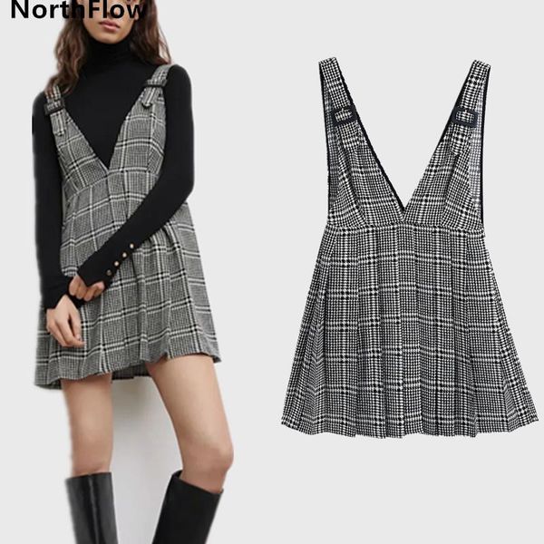 northflow 2021 overalls women dress houndstooth mini pleated de fiesta party vestidos robe femme casual dresses, Black;gray
northflow 2021 overalls women dress houndstooth mini pleated de fiesta party vestidos robe femme casual dresses, Black;gray
