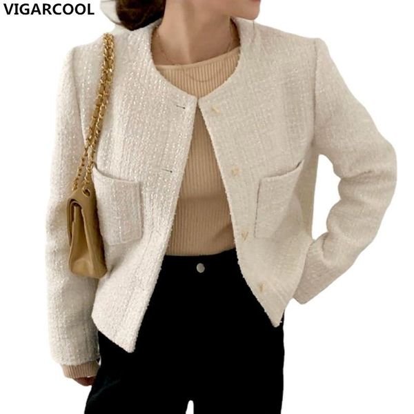 women's jackets french simple temperament round neck single-breasted loose jacket elegant feminine pocket long sleeve tweed short femal, Black;brown
women's jackets french simple temperament round neck single-breasted loose jacket elegant feminine pocket long sleeve tweed short femal, Black;brown