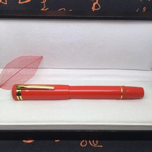 high-quality stainless steel material and resin with lines, fashionable student writing ballpoint pen gift box pens, Blue;orange
high-quality stainless steel material and resin with lines, fashionable student writing ballpoint pen gift box pens, Blue;orange