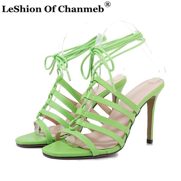 sandalias mujer rome style women's stiletto heel sandals woman largest size 50 ankle strap wrap ladies party bride shoes, Black
sandalias mujer rome style women's stiletto heel sandals woman largest size 50 ankle strap wrap ladies party bride shoes, Black