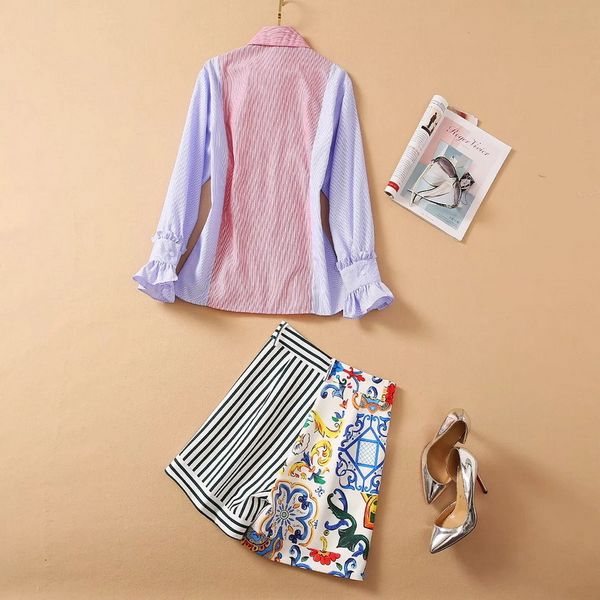 knits sets spring summer suits ladies turn-down collar striped shirt+vintage print short suit set, White
knits sets spring summer suits ladies turn-down collar striped shirt+vintage print short suit set, White
