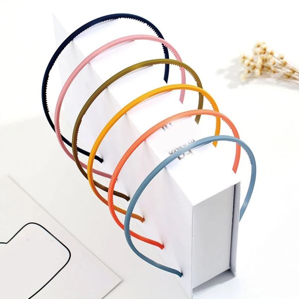 simple plastic thin headbands resin hairbands frosted hair hoop for women girl anti-slip head hoop hair accessories, Silver
simple plastic thin headbands resin hairbands frosted hair hoop for women girl anti-slip head hoop hair accessories, Silver