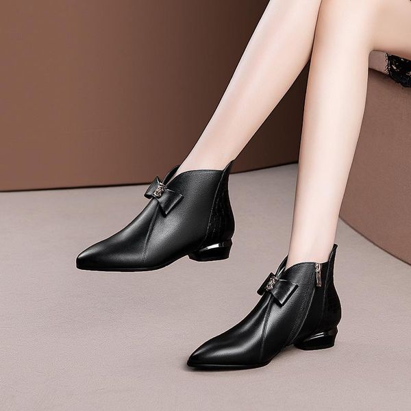 boots 2021 bows for women fall with fleece, low heels, pointy flats, chunky ankle, Black
boots 2021 bows for women fall with fleece, low heels, pointy flats, chunky ankle, Black