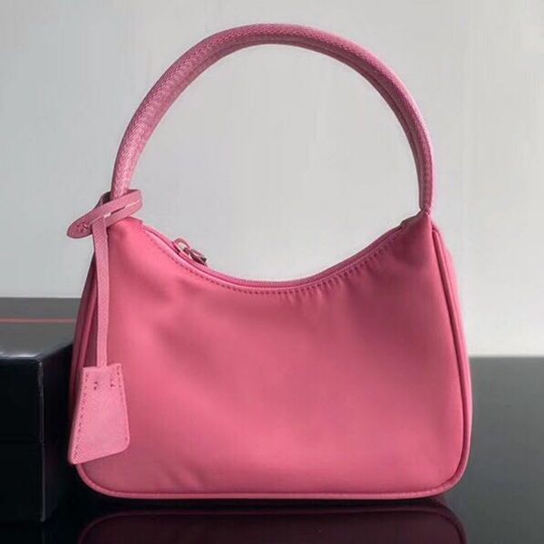 canvas hobo bag shoulder bags for women chest pack lady tote chains hand bags lady presbyopic purse canvas handbags wholesale
canvas hobo bag shoulder bags for women chest pack lady tote chains hand bags lady presbyopic purse canvas handbags wholesale