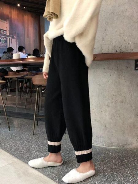 women's pants & capris internet celebrity grandma's autumn and winter loose slimming pendant, Black;white
women's pants & capris internet celebrity grandma's autumn and winter loose slimming pendant, Black;white