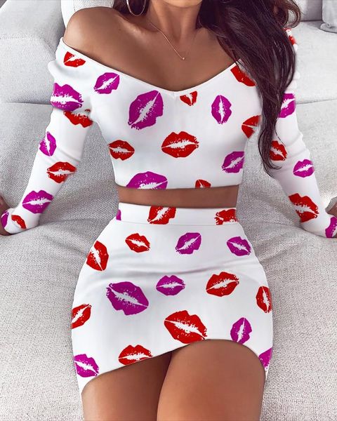 lip print crop & skirt sets two piece dress, White
lip print crop & skirt sets two piece dress, White