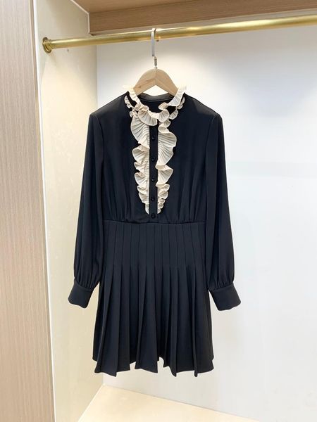 ladies fashion long-sleeved stand-up collar wooden ear waist pleated dress 0113 casual dresses, Black;gray
ladies fashion long-sleeved stand-up collar wooden ear waist pleated dress 0113 casual dresses, Black;gray