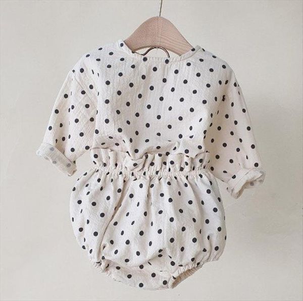infant spring cute cotton and linen suit baby polka dot coat lantern shorts two piece set kids clothes, White
infant spring cute cotton and linen suit baby polka dot coat lantern shorts two piece set kids clothes, White