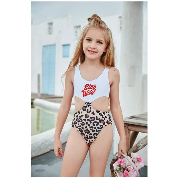 one-piece suits 2021 fashion girls color matching bikini swimsuit children leopard print stitching female
one-piece suits 2021 fashion girls color matching bikini swimsuit children leopard print stitching female